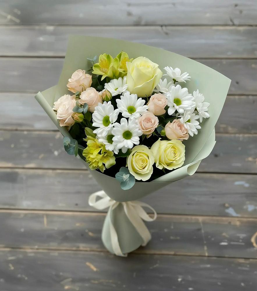 Букет цветов из: Альстромерии, Розы и Хризантемы в Посёлок центральной усадьбы совхоза Мир