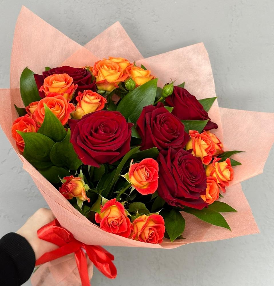 Букет Любовь и восторг в Посёлок центральной усадьбы совхоза Мир