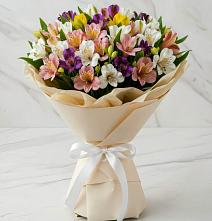 Букет цветов из:  Альстромерии #REPLACE_PRED# Посёлок центральной усадьбы совхоза Мир