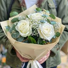 Букет цветов из:  Розы #REPLACE_PRED# Посёлок центральной усадьбы совхоза Мир