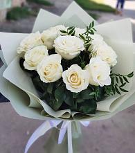 Букет Белые розы Проуд #REPLACE_PRED# Посёлок центральной усадьбы совхоза Мир