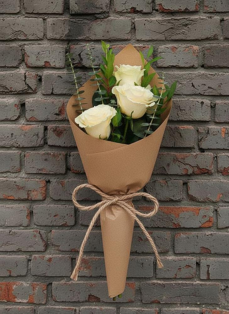 Букет цветов из: Розы в Посёлок центральной усадьбы совхоза Мир