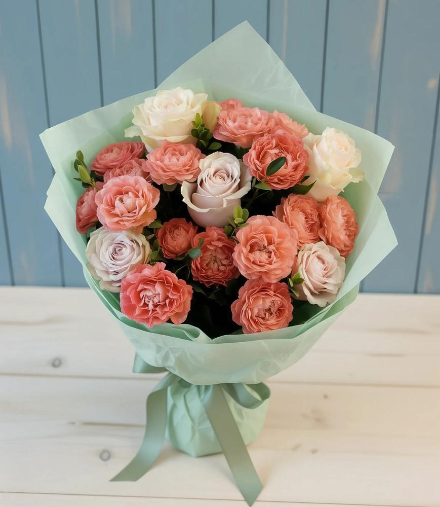 Букет цветов из: Розы в Посёлок центральной усадьбы совхоза Мир