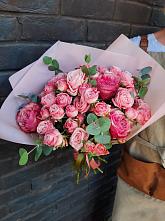 Букет цветов из:  Розы #REPLACE_PRED# Посёлок центральной усадьбы совхоза Мир