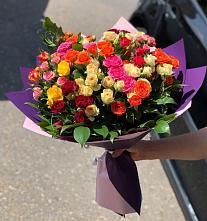 Букет Микс из разноцветных кустовых роз #REPLACE_PRED# Посёлок центральной усадьбы совхоза Мир