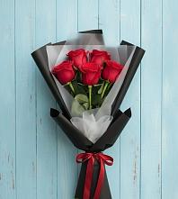 Букет цветов из:  Розы #REPLACE_PRED# Посёлок центральной усадьбы совхоза Мир